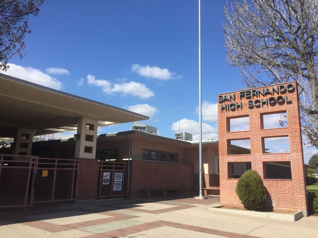 Picture of San Fernando High School